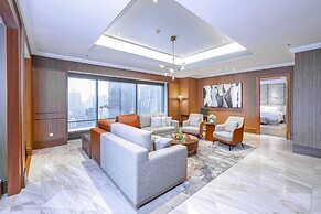 The Ritz-Carlton Jakarta, Mega Kuningan