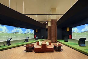 The Ritz-Carlton Jakarta, Mega Kuningan