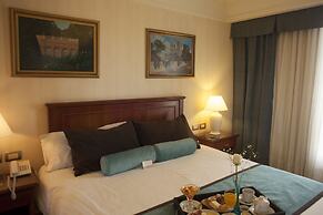 Epic Hotel Villa Mercedes