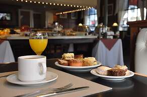 Epic Hotel Villa Mercedes