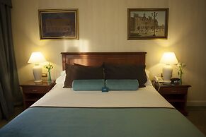 Epic Hotel Villa Mercedes