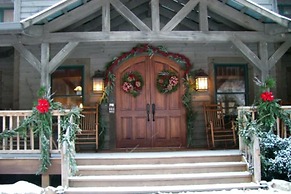 Bent Creek Lodge Bed & Breakfast