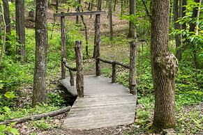 Bent Creek Lodge Bed & Breakfast