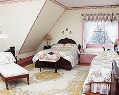 Whistler's Inn Bed & Breakfast