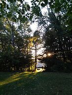 Whistler's Inn Bed & Breakfast