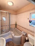 Ocean Breeze B&B