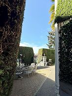 Ocean Breeze B&B