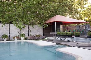 Hotel Puerta América