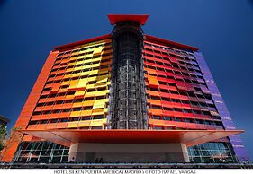 Hotel Puerta América