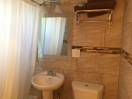 Tradewinds Hotel LAX Airport