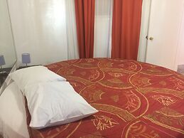 Tradewinds Hotel LAX Airport