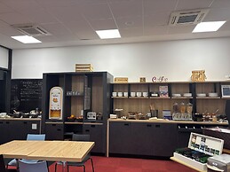 Kyriad Limoges Centre - Gare - Atrium