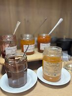 Kyriad Limoges Centre - Gare - Atrium