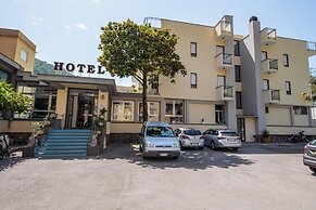 Hotel Residence San Pietro