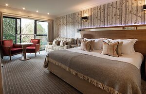 Careys Manor & Senspa