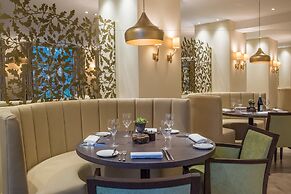 Careys Manor & Senspa