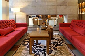 Hotel 71 by Preferred Hotels & Resorts