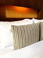 Hotel 71 by Preferred Hotels & Resorts