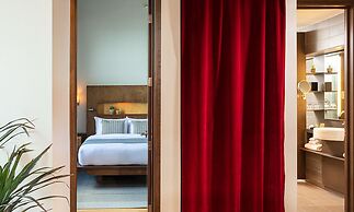 Hotel 71 by Preferred Hotels & Resorts