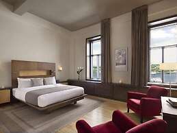 Hotel 71 by Preferred Hotels & Resorts