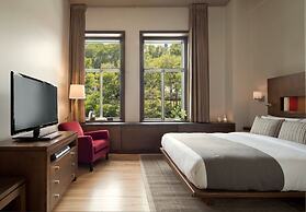 Hotel 71 by Preferred Hotels & Resorts