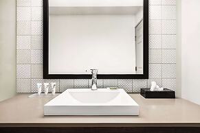 Country Inn & Suites by Radisson, St. Cloud East, MN