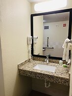 AmericInn by Wyndham Kewanee