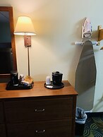 AmericInn by Wyndham Kewanee