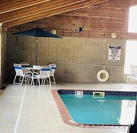 AmericInn by Wyndham Kewanee