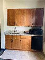 AmericInn by Wyndham Kewanee
