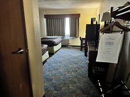 AmericInn by Wyndham Kewanee