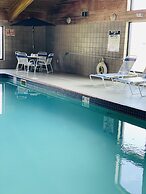 AmericInn by Wyndham Kewanee