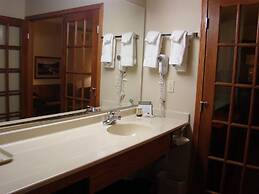 AmericInn by Wyndham Kewanee