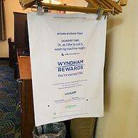 AmericInn by Wyndham Kewanee