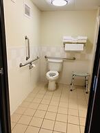 AmericInn by Wyndham Kewanee