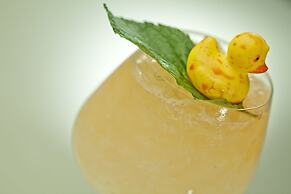 Central Athens Hotel