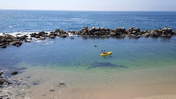 Costa Sur Resort & Spa