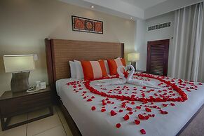 Costa Sur Resort & Spa