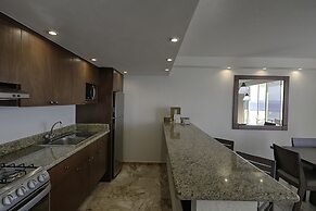 Costa Sur Resort & Spa