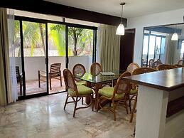 Costa Sur Resort & Spa