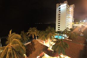 Costa Sur Resort & Spa