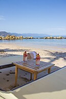 Costa Sur Resort & Spa