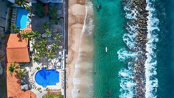 Costa Sur Resort & Spa