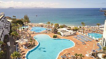 Sandos Papagayo Hotel