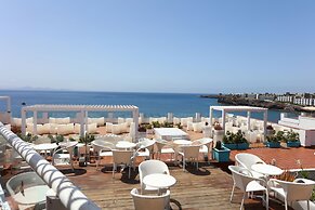 Sandos Papagayo Hotel