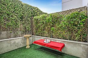 Lemon Tree Premier City Center Gurugram