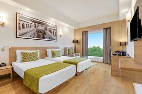 Lemon Tree Premier City Center Gurugram