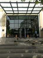 Lemon Tree Premier City Center Gurugram