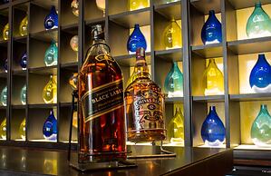 Lemon Tree Premier City Center Gurugram