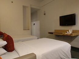 Lemon Tree Hotel, Udyog Vihar, Gurugram